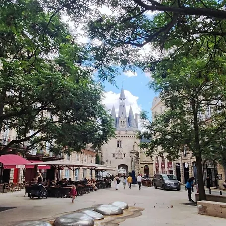 Beautiful T3 In The Historic Heart Of Apartamento *