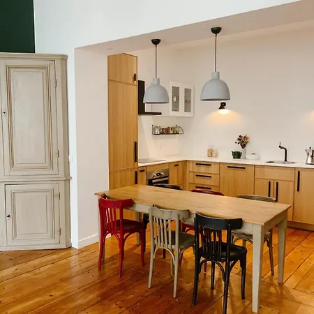 Apartment Beautiful T3 In The Historic Heart Of *